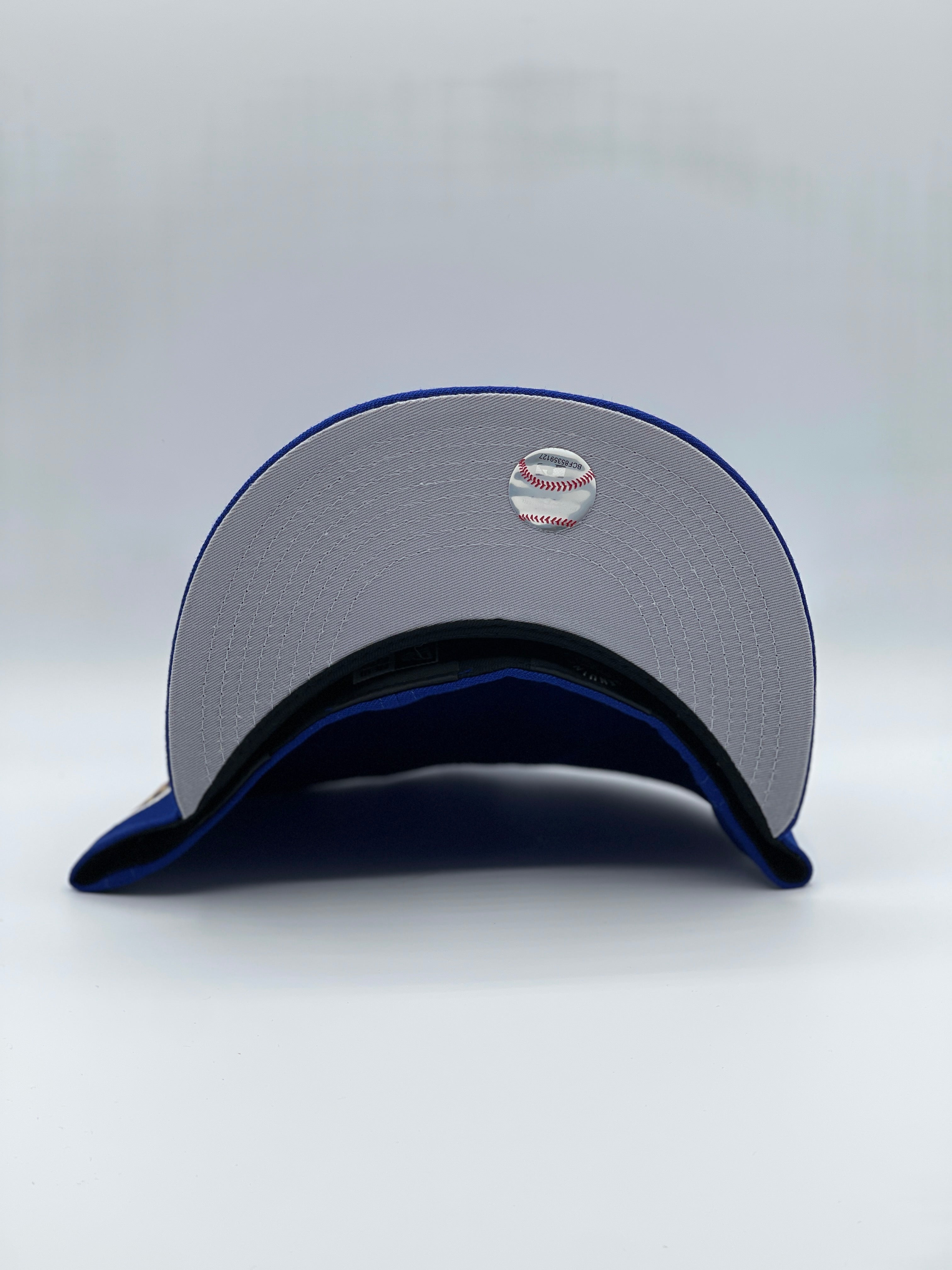CHICAGO CUBS x CHAMPIONSHIPS 59FIFTY NEW ERA (GREY UV)